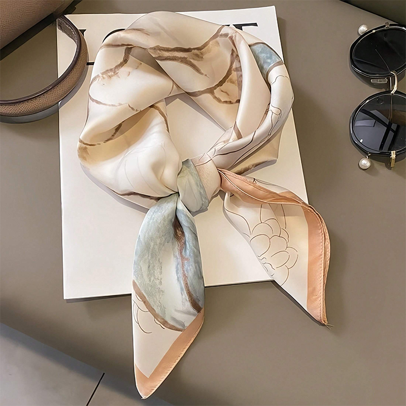 Luxury Bags China - Bufanda cuadrada de seda satinada con