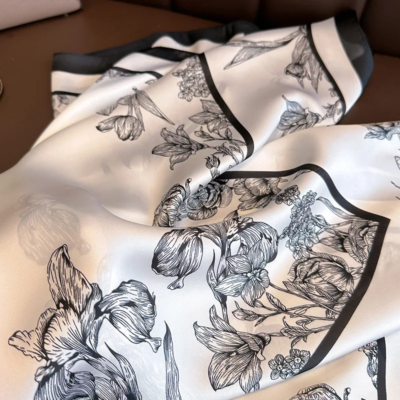 Pañuelo Cuadrado de Seda de Lu - Luxury Bags China reseña y precio