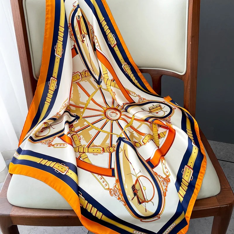 Pañuelo Cuadrado de Seda Delga - Luxury Bags China reseña y precio